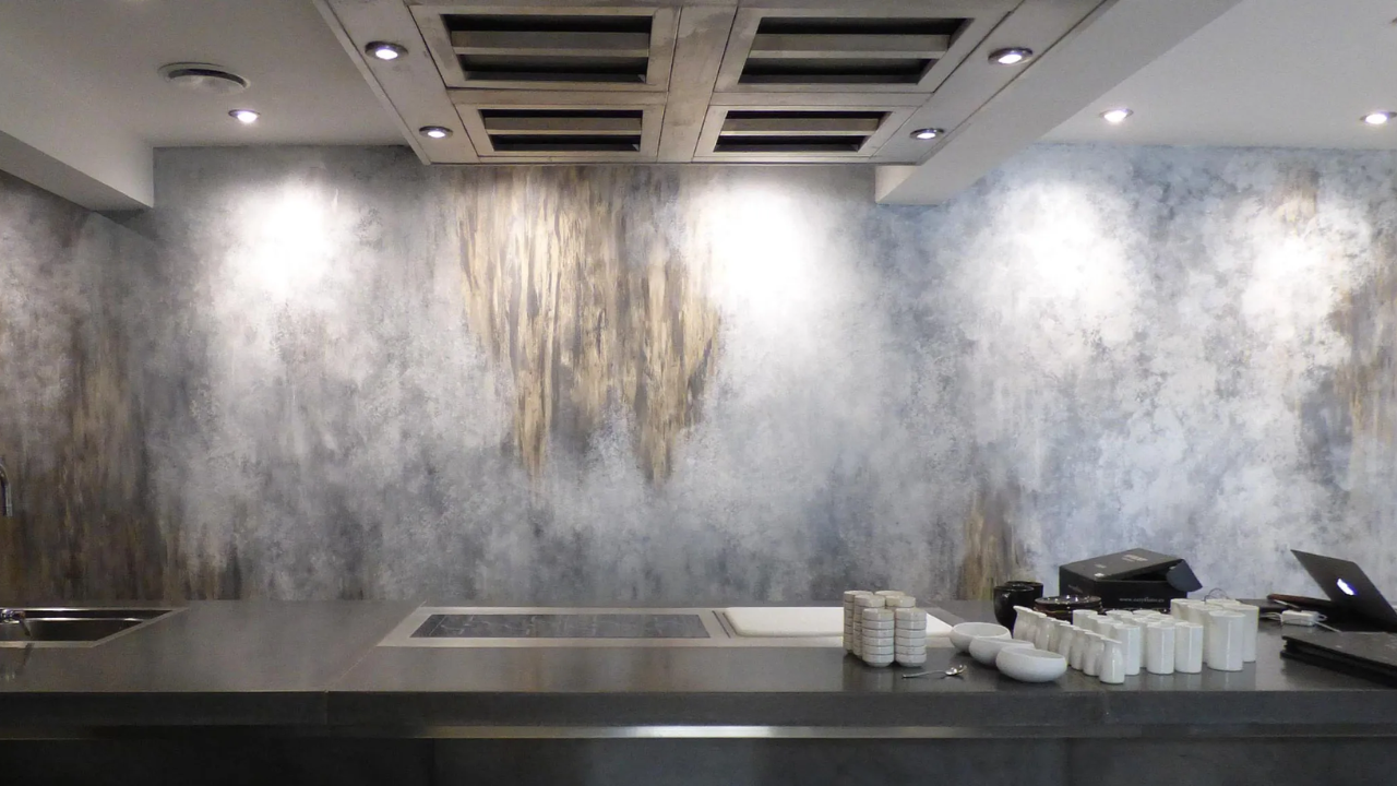 Venetian Plaster: Timeless Elegance for Modern Interiors